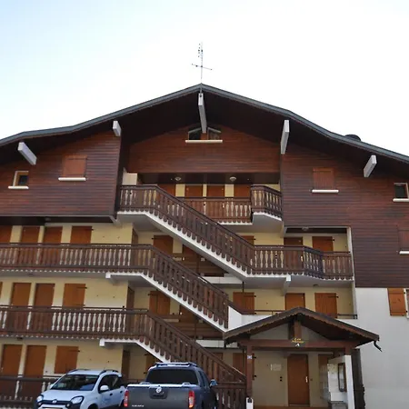 公寓 Familial A Deux Pas Des Pistes, Parking Inclus - Fr-1-693-116